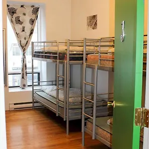 Auberge de jeunesse L'apero Montréal