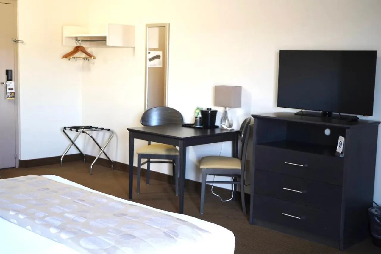 מפלי הניאגרה River Rapids Inn 3*, מפלי הניאגרה
