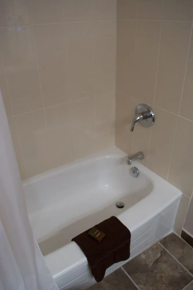 מפלי הניאגרה River Rapids Inn מלון מפלי הניאגרה