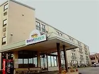 River Rapids Inn Niagara Falls